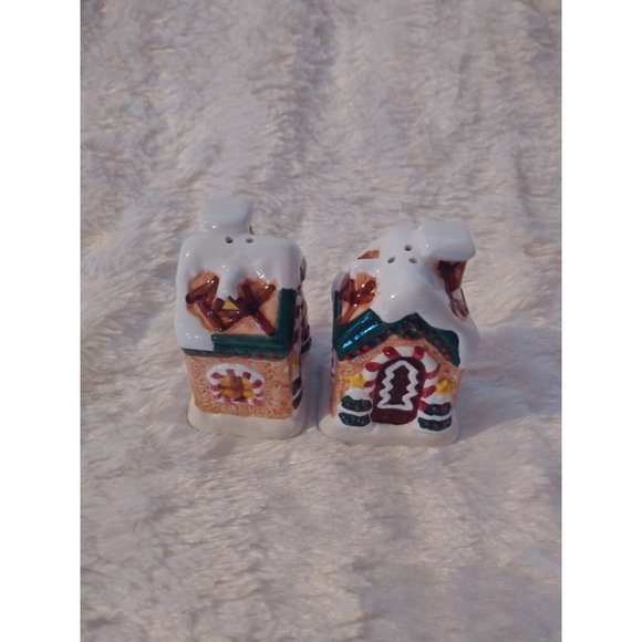 Holiday Home Earthenware Ceramic Christmas 4 Piece Tabletop Set - Picture 4 of 12